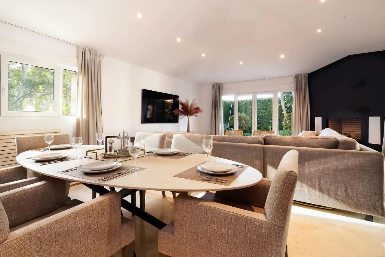 Villa Francia, Elviria Marbella